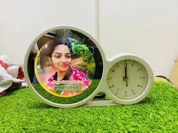 CLOCK WITH MAGIC MIRROR